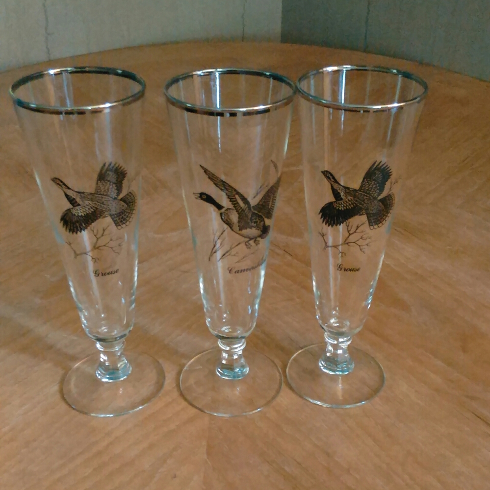 Vintage Canadian Fluted Goose Glasses